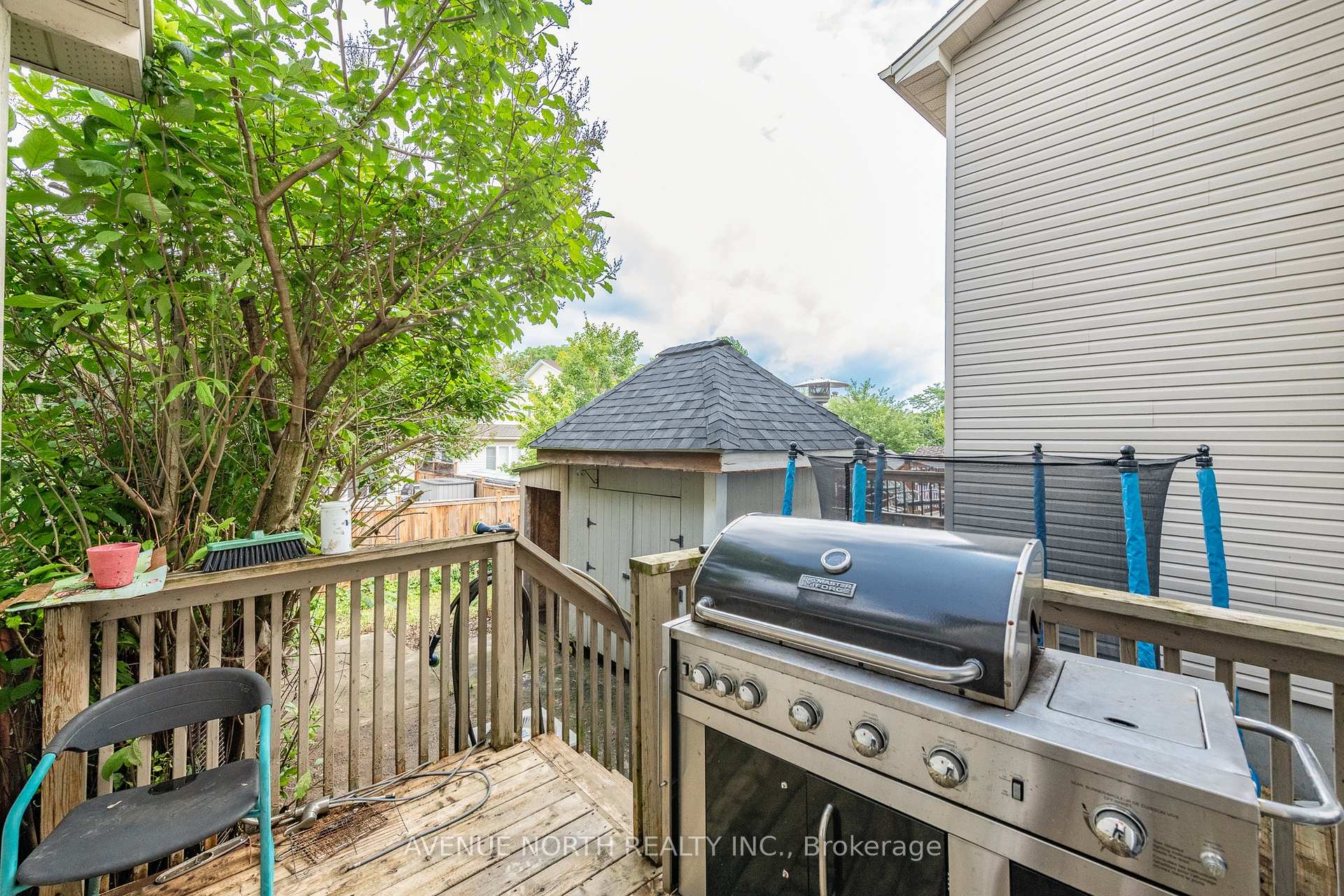 Photo 18 of 501 Lawler Crescent, Ottawa, Chatelaine Village — HOMEH