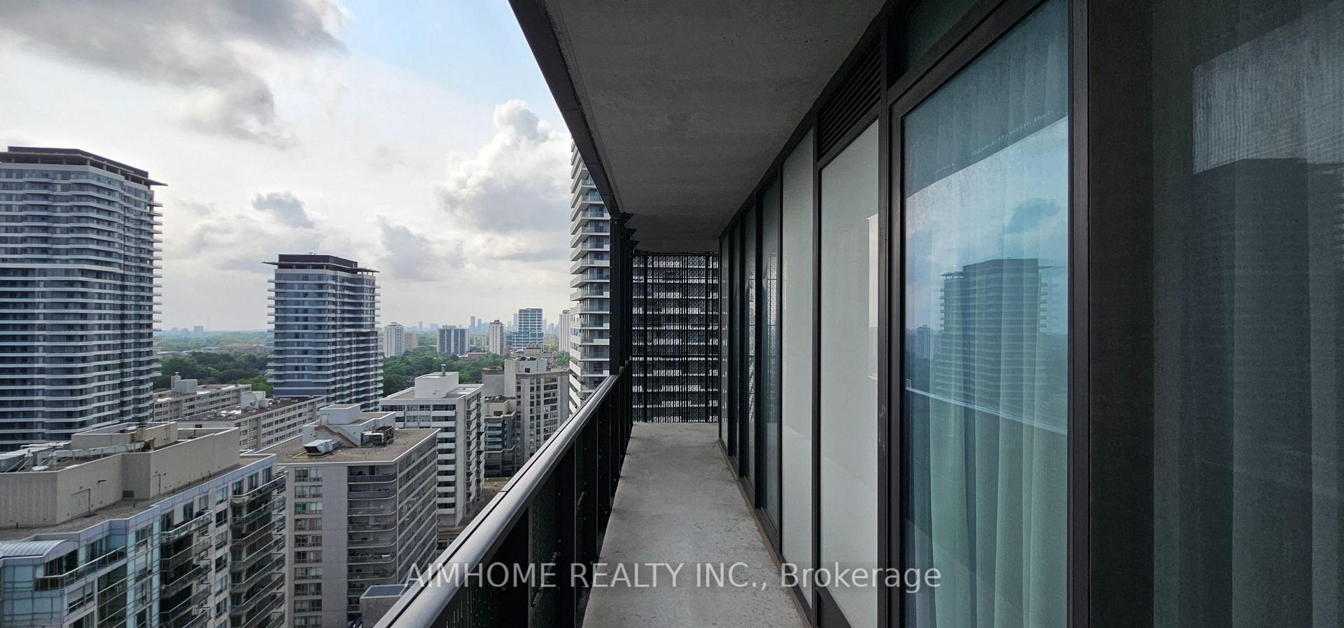 Photo 12 of Unit 1711, 8 Eglinton Avenue E, Toronto, Mount Pleasant West — HOMEH