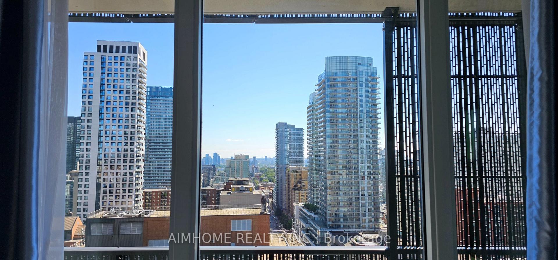 Photo 13 of Unit 1711, 8 Eglinton Avenue E, Toronto, Mount Pleasant West — HOMEH