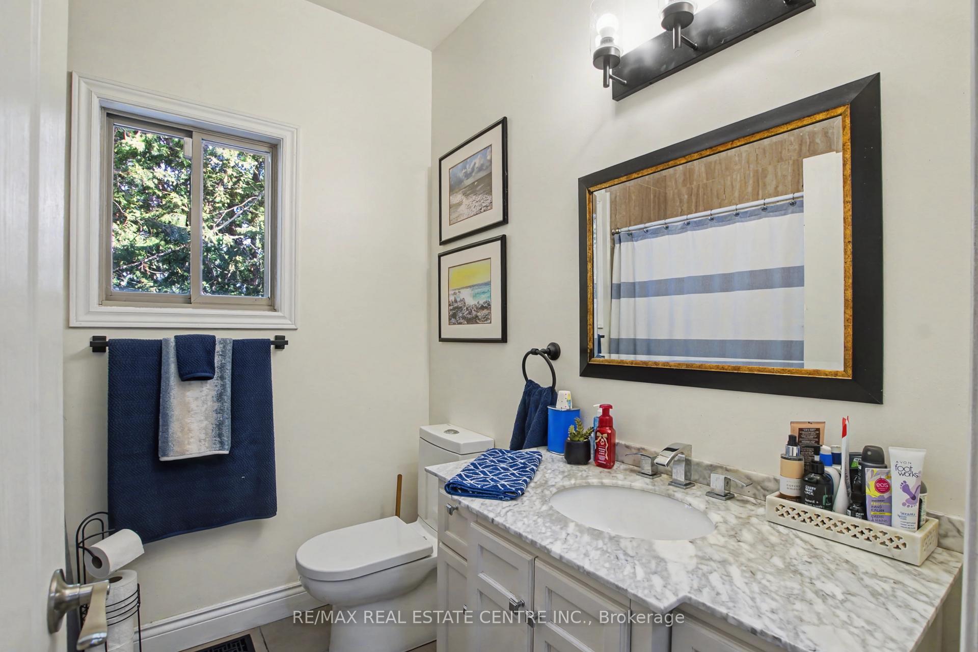 Photo 19 of 2 Irongate Drive, Brant, Paris — HOMEH