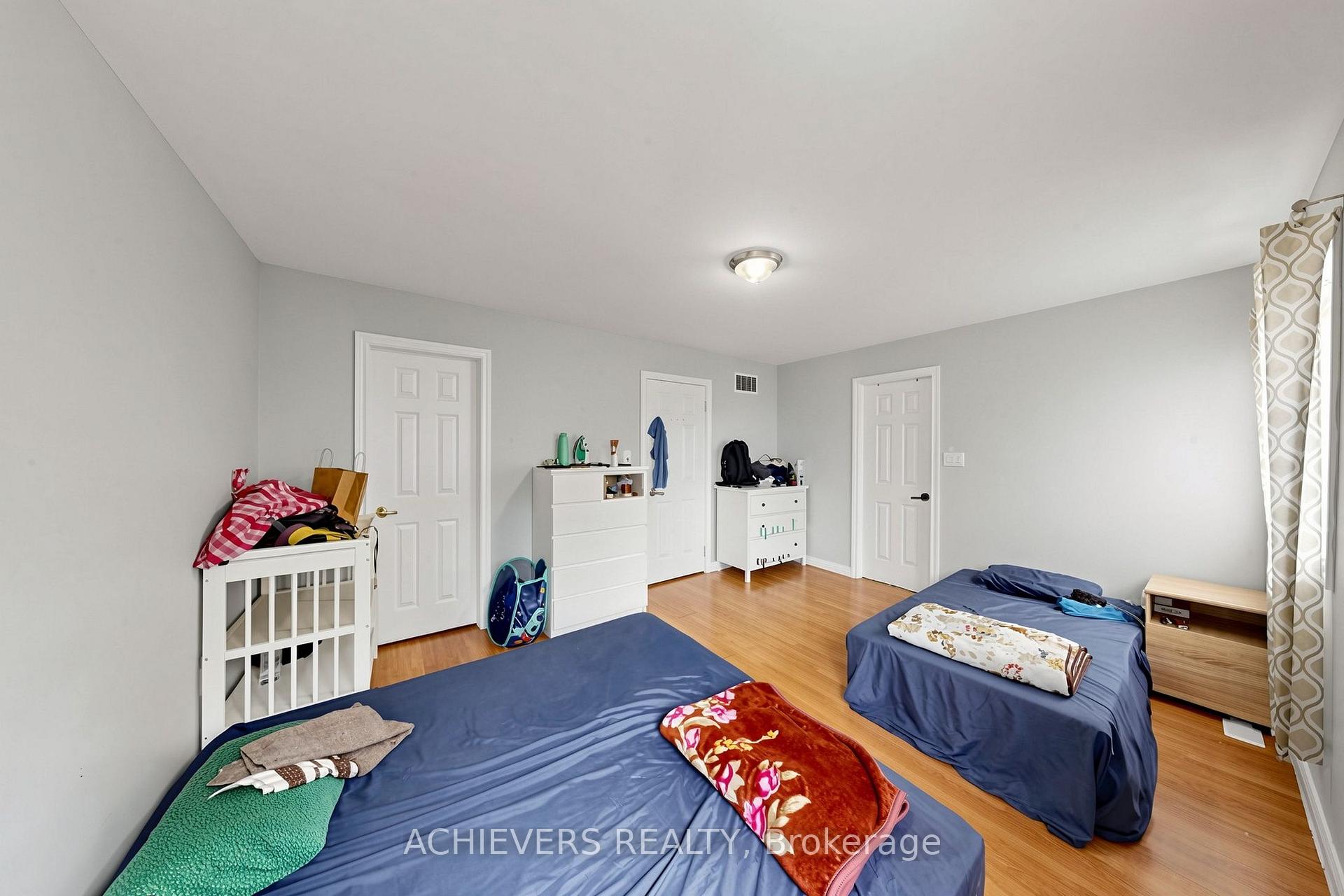 Photo 25 of 517 Navigator Drive, Mississauga, Meadowvale Village — HOMEH