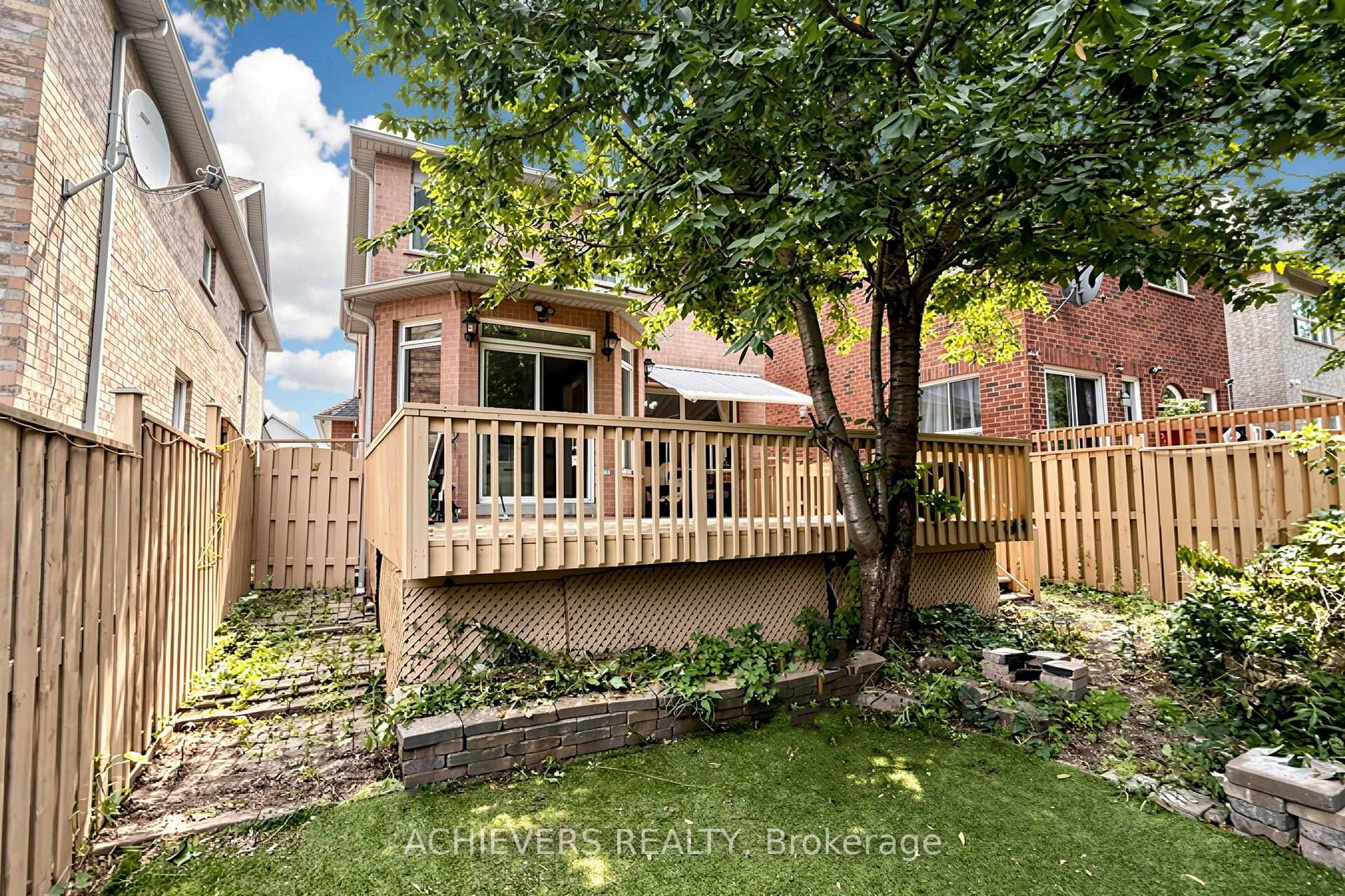 Photo 40 of 517 Navigator Drive, Mississauga, Meadowvale Village — HOMEH