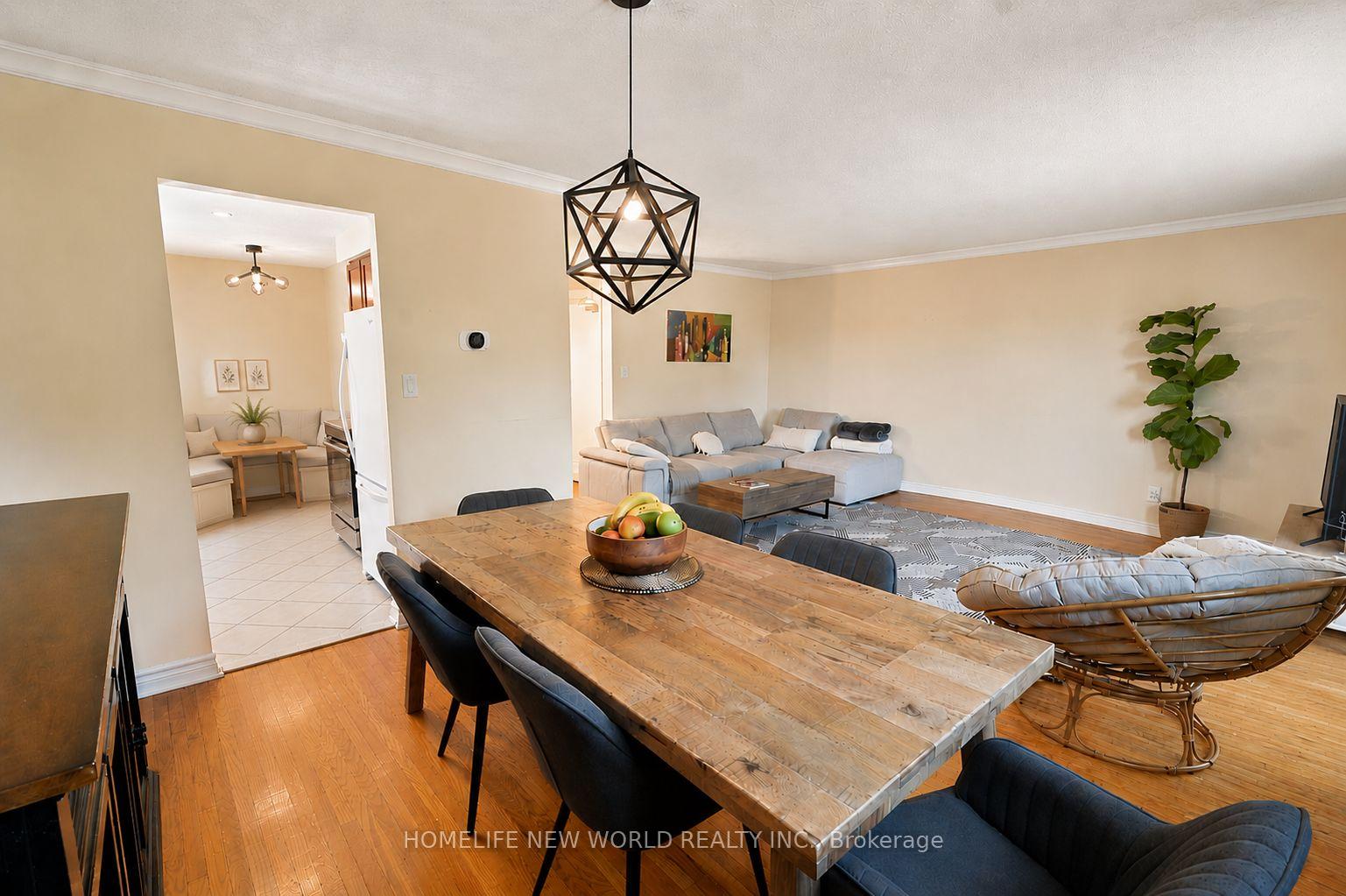 Photo 6 of Unit Upper, 458 Appledore Crescent, Mississauga, Cooksville — HOMEH