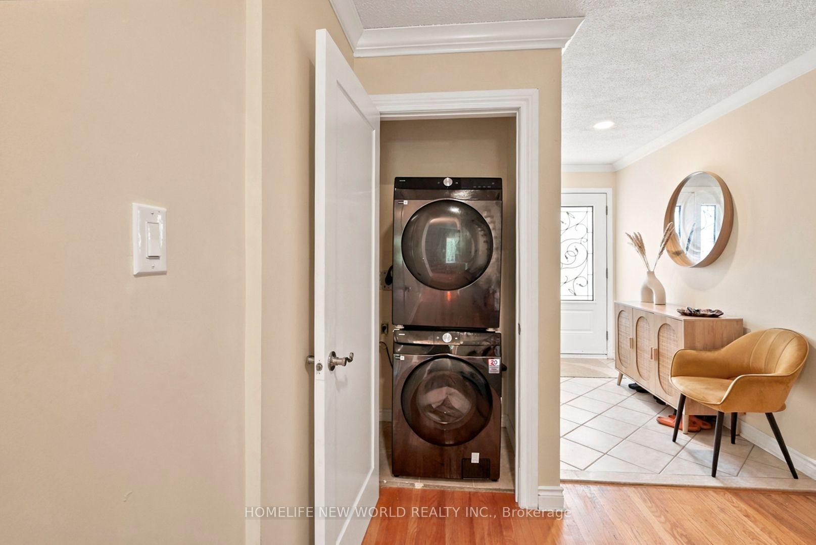 Photo 18 of Unit Upper, 458 Appledore Crescent, Mississauga, Cooksville — HOMEH