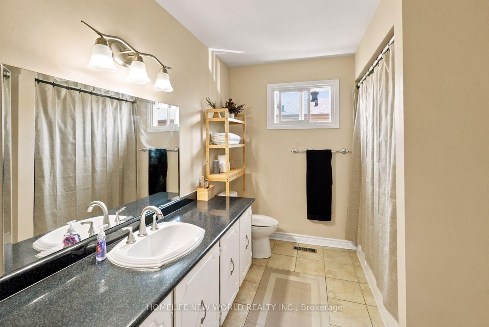 Photo 21 of Unit Upper, 458 Appledore Crescent, Mississauga, Cooksville — HOMEH