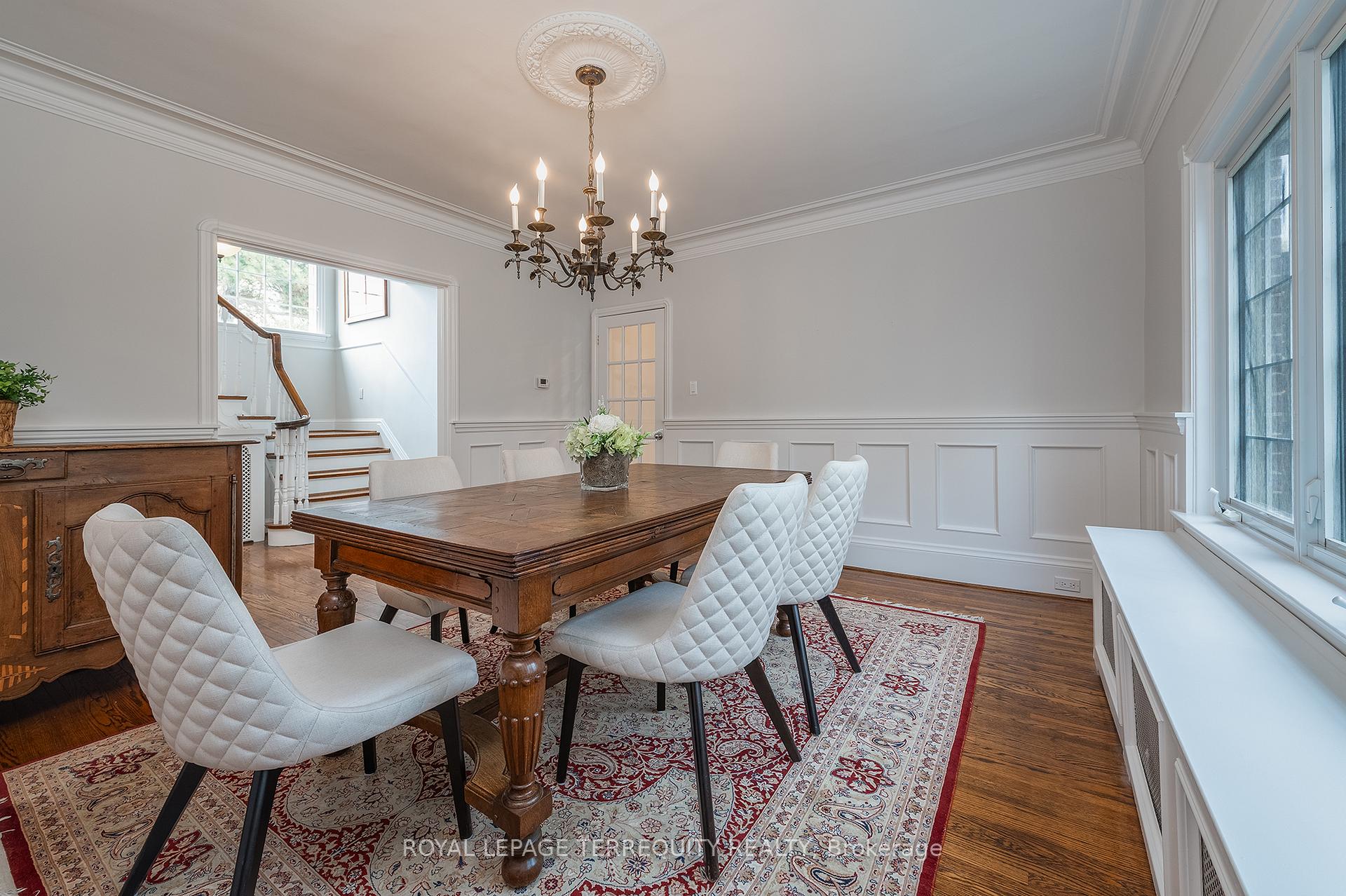 Photo 14 of 223 Riverside Drive, Toronto, High Park-Swansea — HOMEH