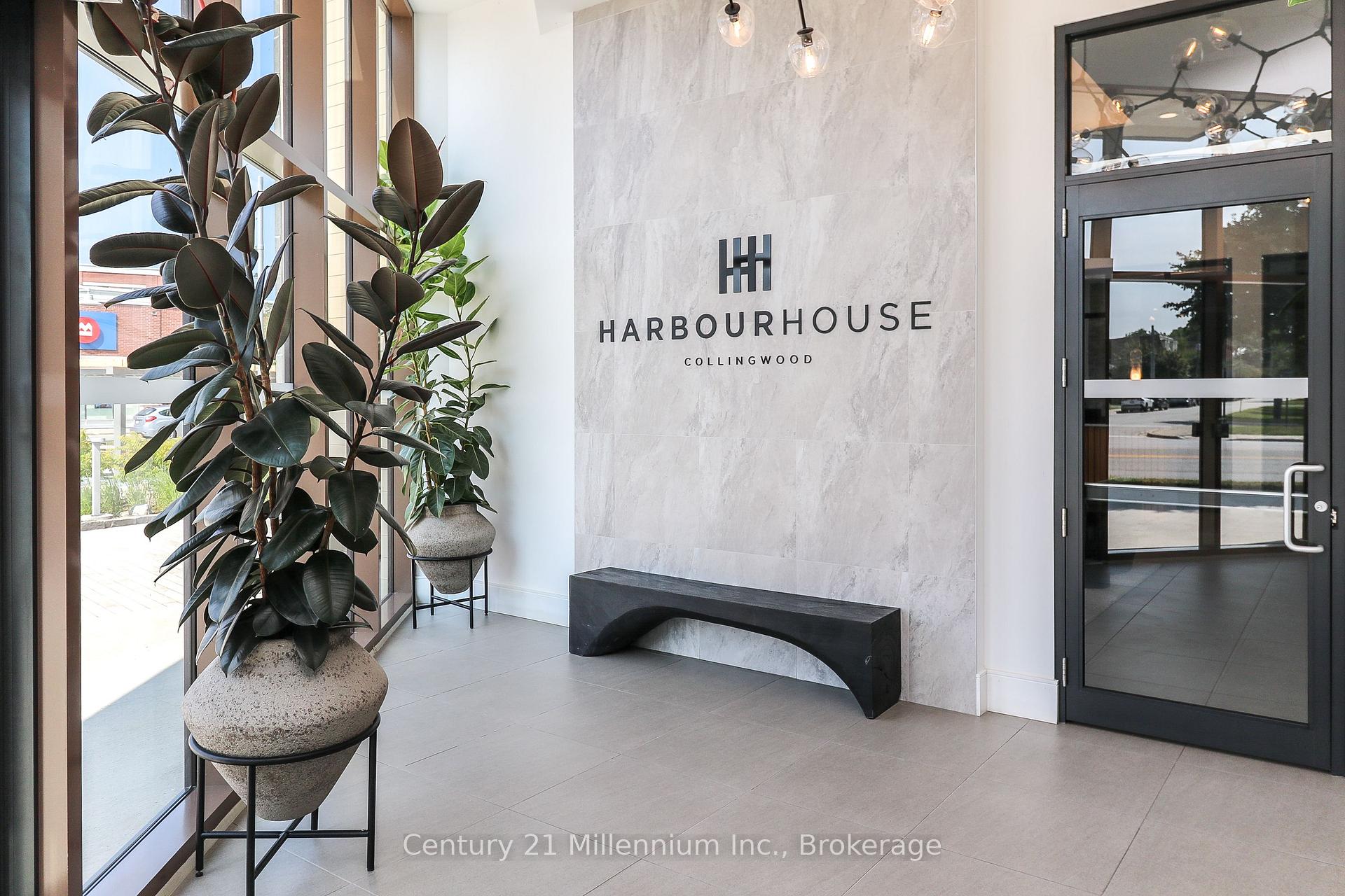 Photo 2 of Unit 511, 31 Huron Street, Collingwood — HOMEH