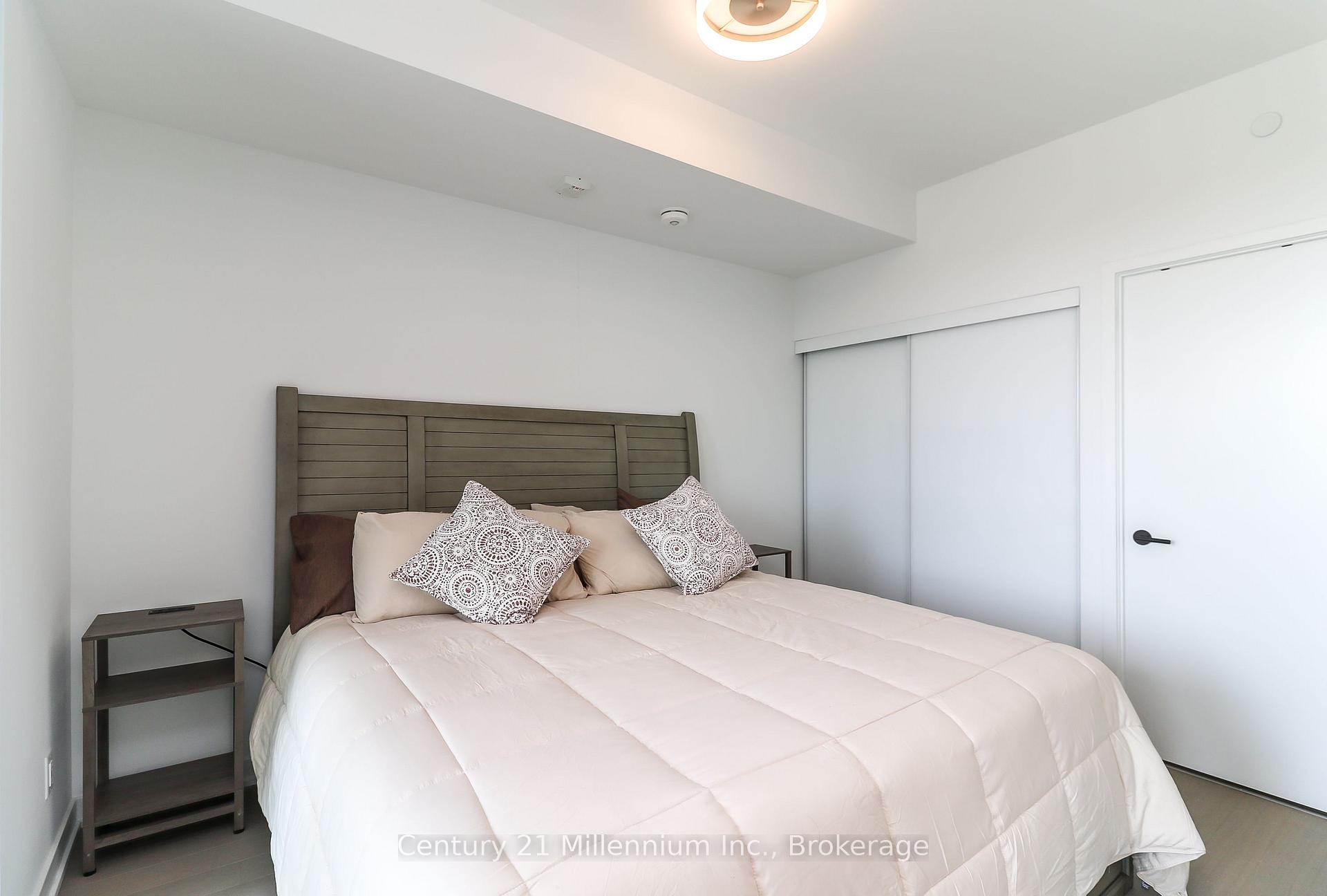 Photo 20 of Unit 511, 31 Huron Street, Collingwood — HOMEH