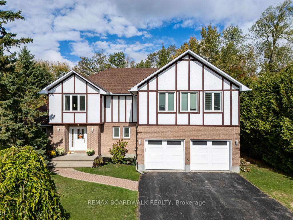 Photo 3 of 7089 Bush Drive, Ottawa, Greely — HOMEH