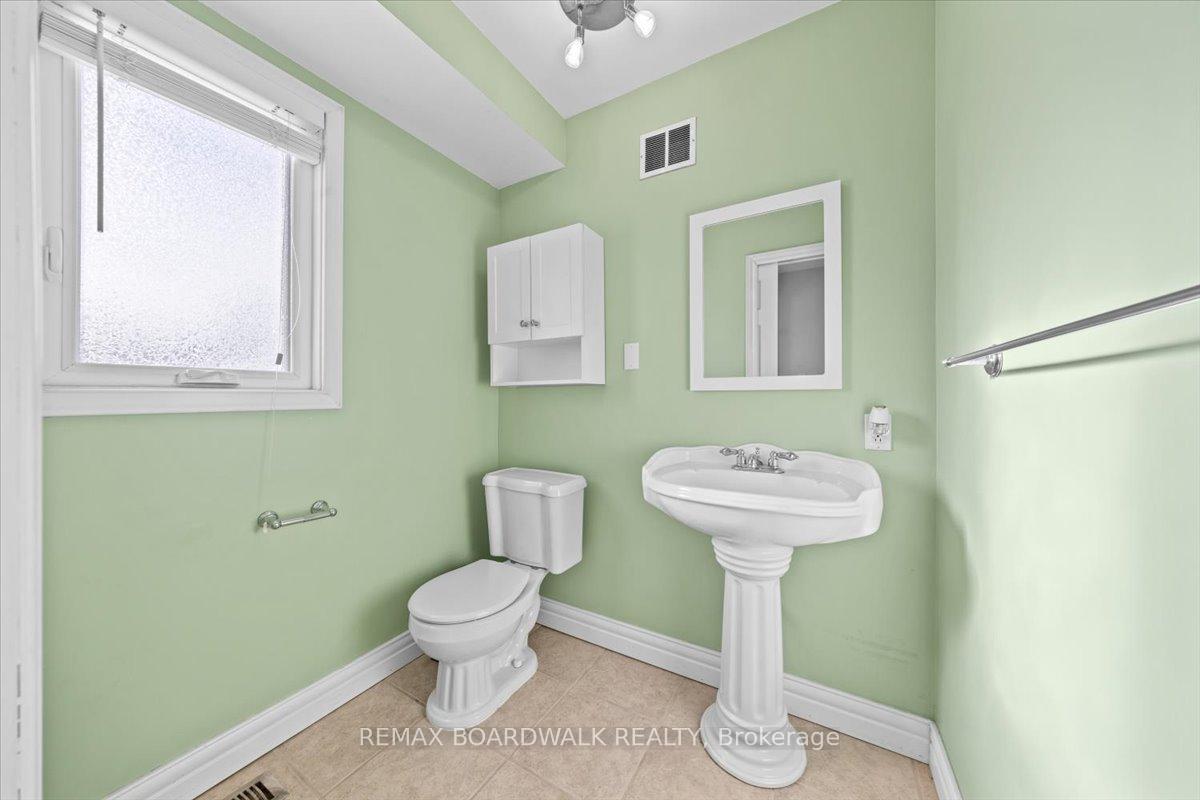 Photo 19 of 7089 Bush Drive, Ottawa, Greely — HOMEH