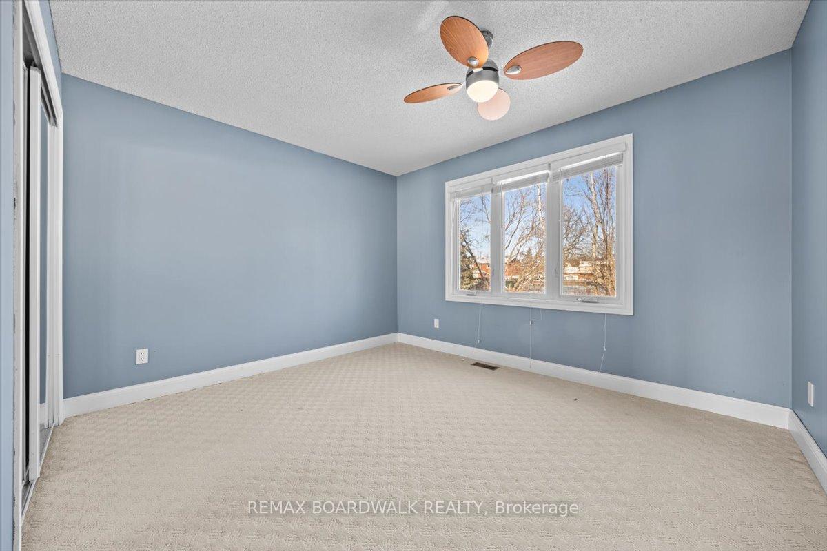 Photo 32 of 7089 Bush Drive, Ottawa, Greely — HOMEH