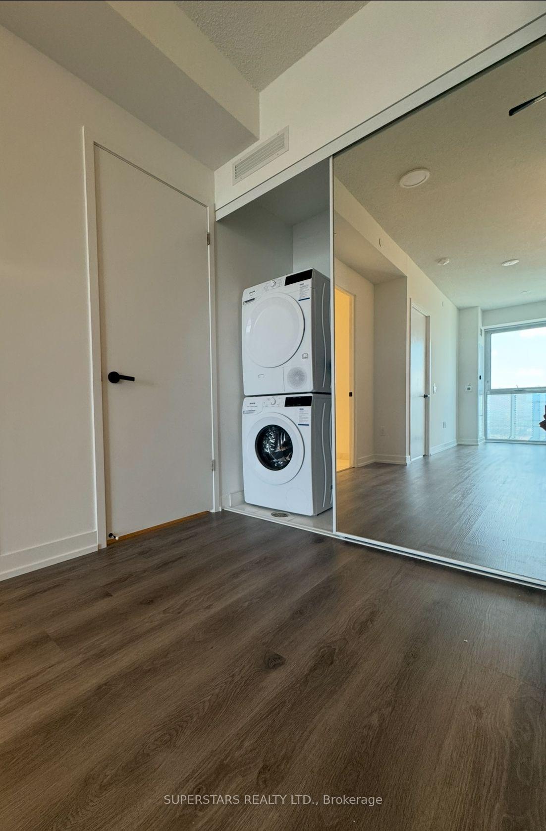 Photo 3 of Unit 5007, 225 Commerce Street, Vaughan, Vaughan Corporate Centre — HOMEH