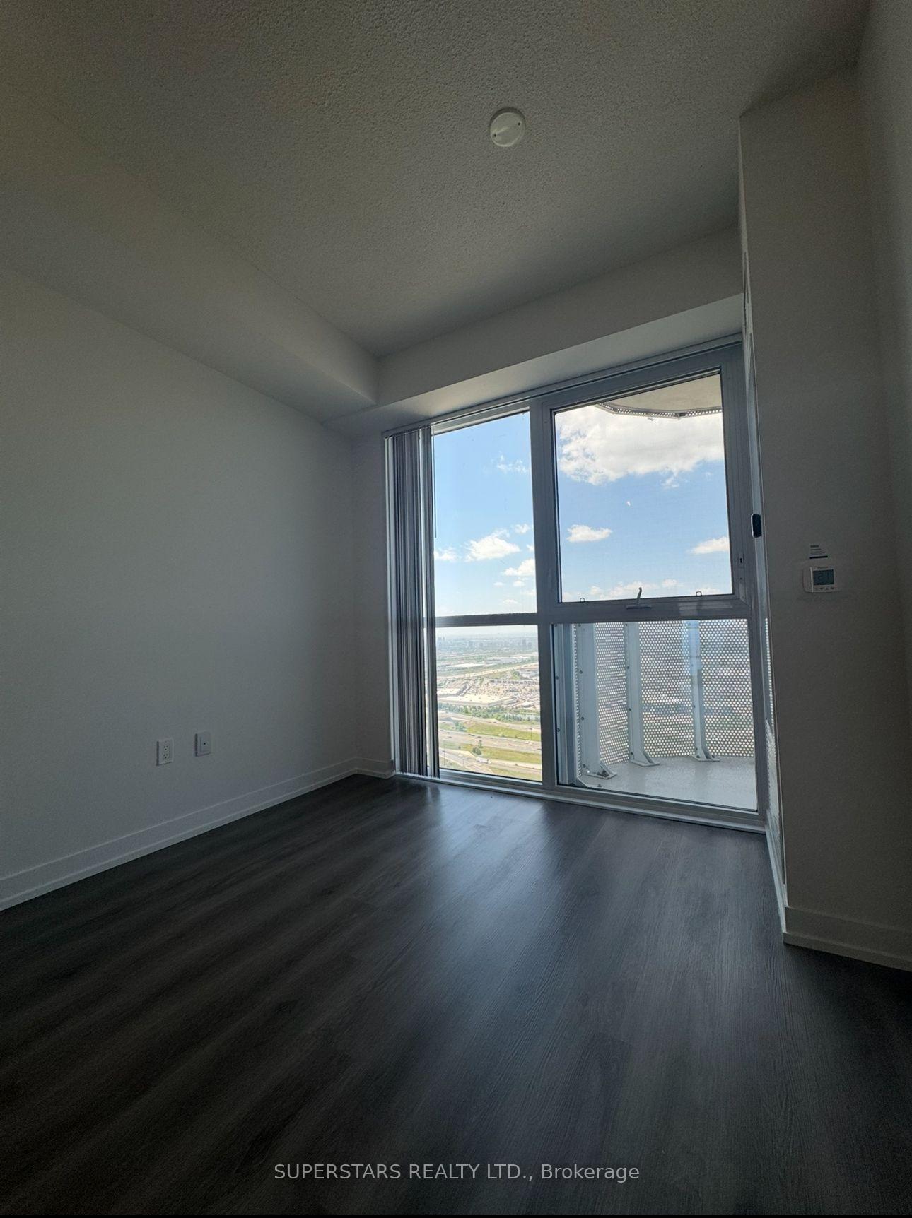 Photo 8 of Unit 5007, 225 Commerce Street, Vaughan, Vaughan Corporate Centre — HOMEH