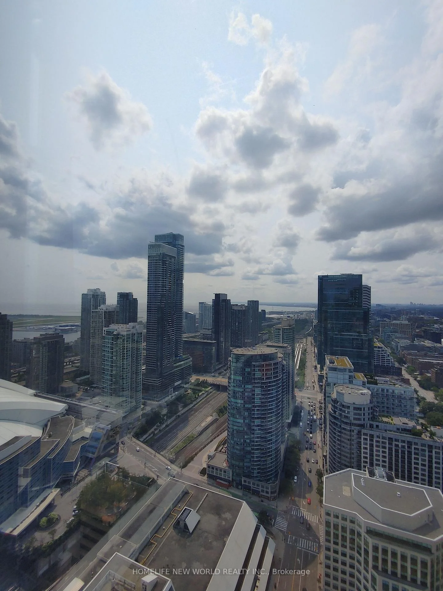 Photo 12 of Unit 4406, 300 Front Street W, Toronto, Waterfront Communities — HOMEH