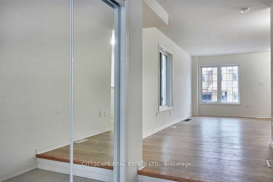 Photo 3 of 14 Camilleri Drive, Ajax, Central East — HOMEH