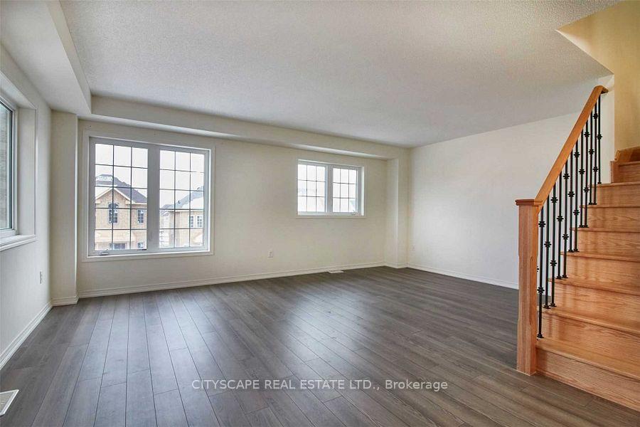 Photo 5 of 14 Camilleri Drive, Ajax, Central East — HOMEH