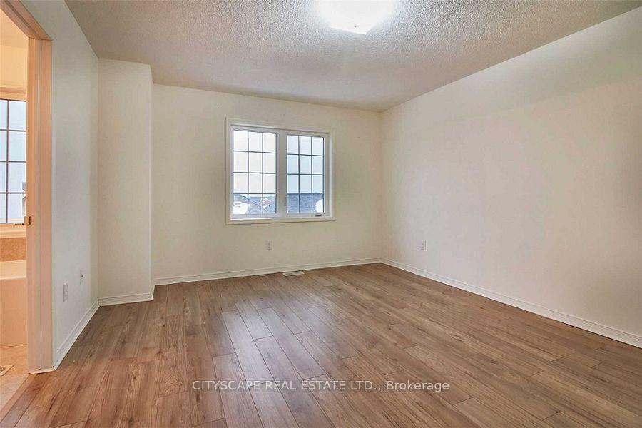 Photo 12 of 14 Camilleri Drive, Ajax, Central East — HOMEH