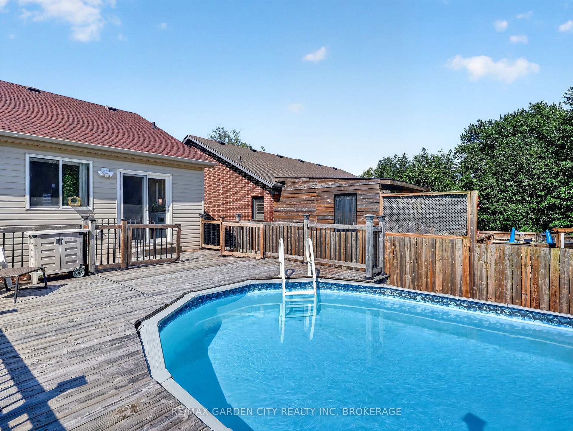Photo 7 of 828 Foss Road, Pelham, Fenwick — HOMEH