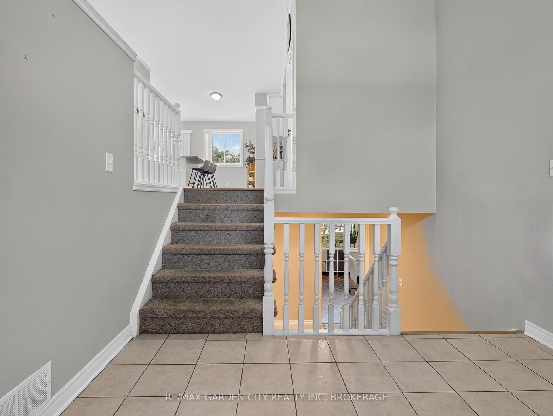 Photo 10 of 828 Foss Road, Pelham, Fenwick — HOMEH