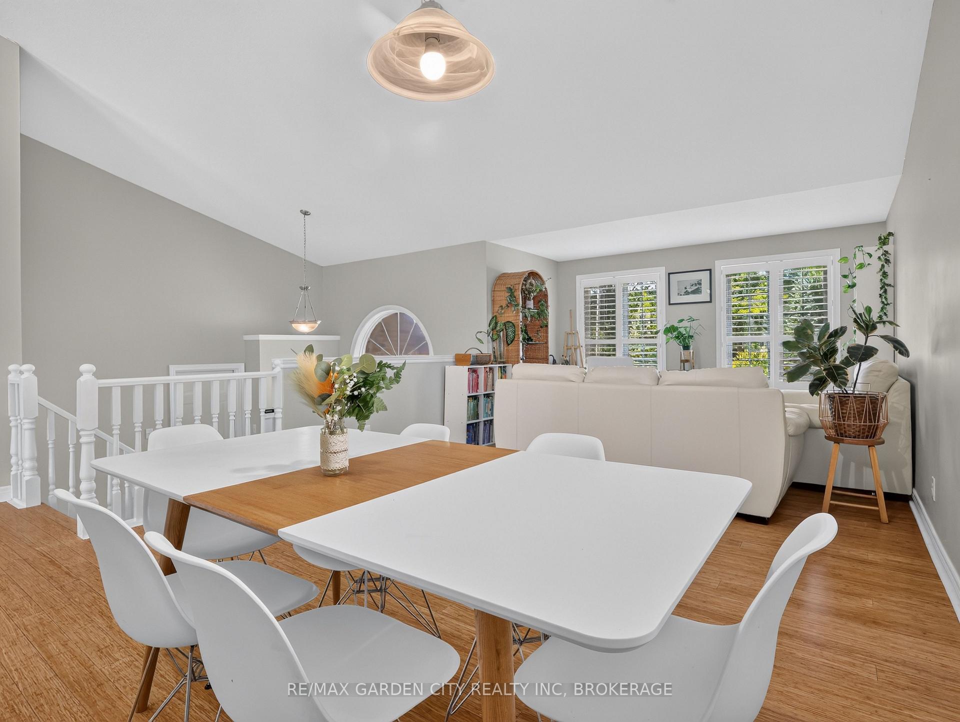 Photo 18 of 828 Foss Road, Pelham, Fenwick — HOMEH