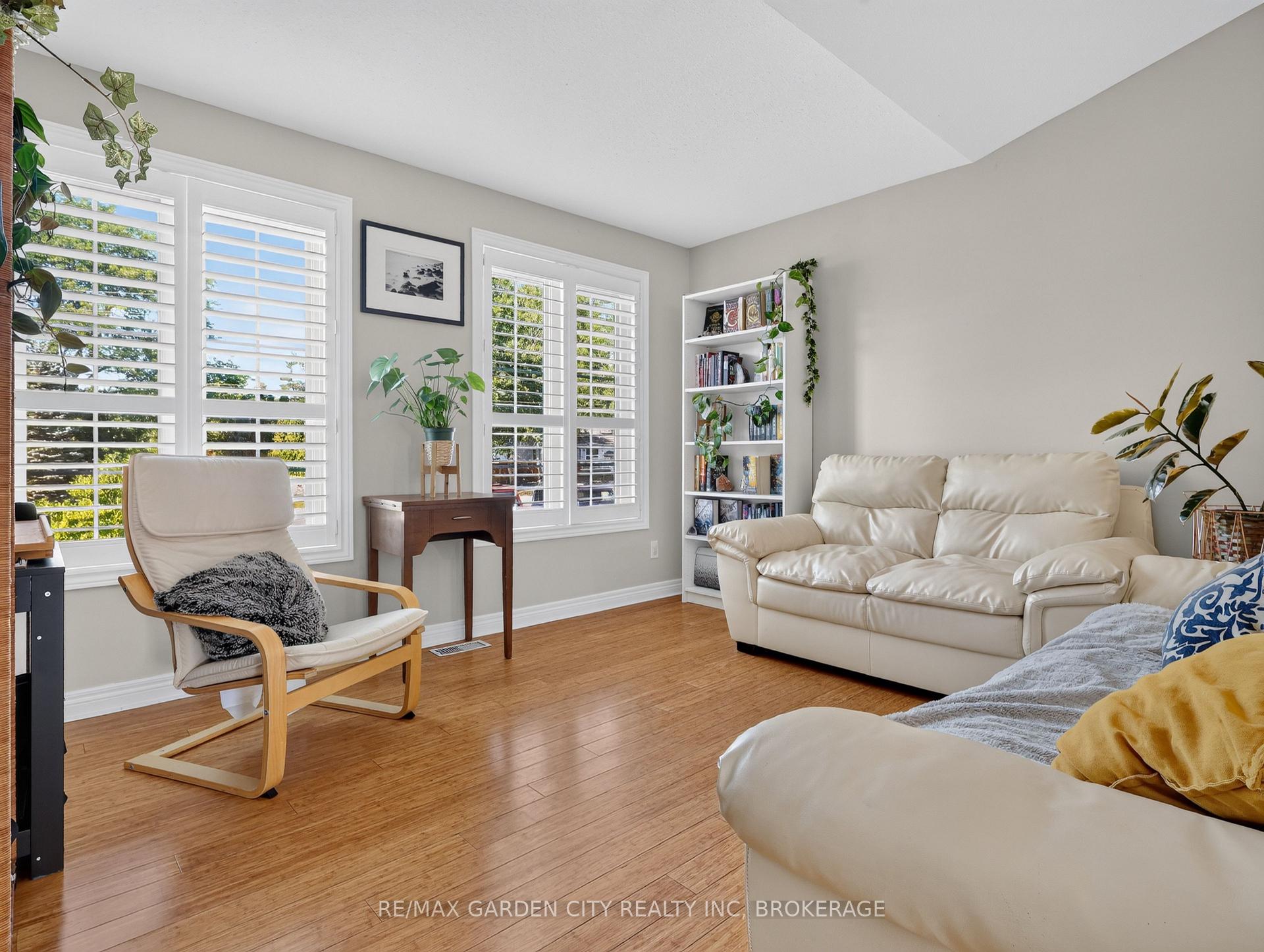 Photo 21 of 828 Foss Road, Pelham, Fenwick — HOMEH