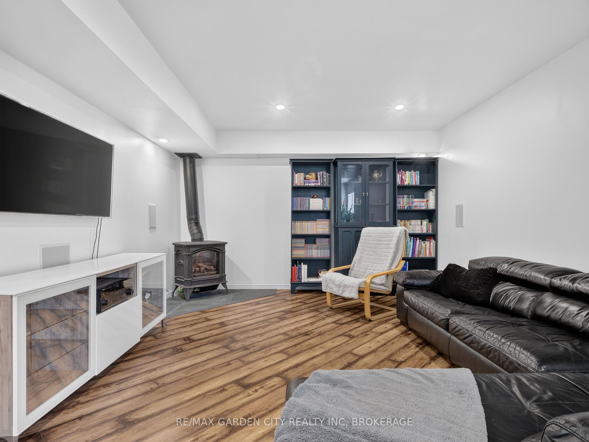 Photo 30 of 828 Foss Road, Pelham, Fenwick — HOMEH