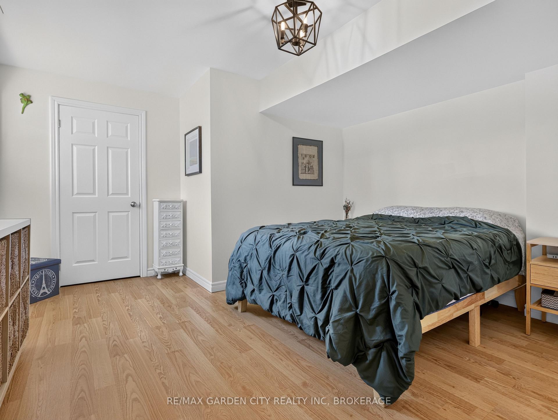 Photo 33 of 828 Foss Road, Pelham, Fenwick — HOMEH