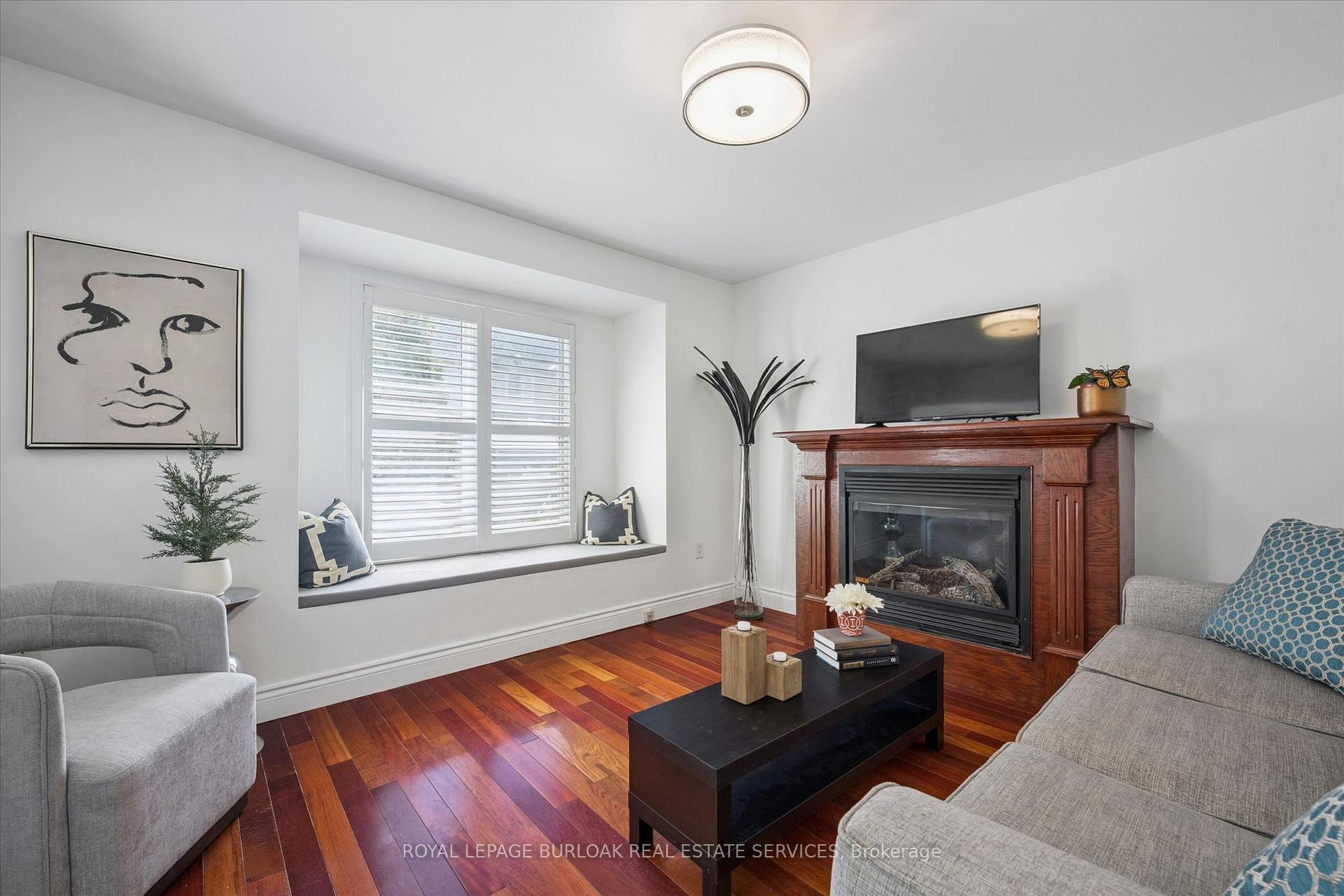 Photo 10 of 5147 Ravine Crescent, Burlington, Orchard — HOMEH