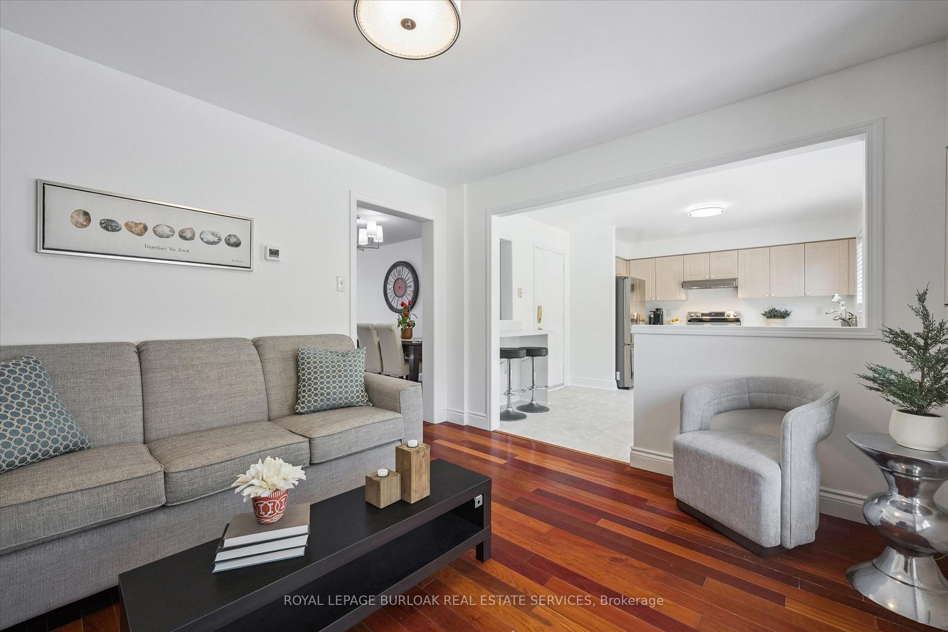 Photo 11 of 5147 Ravine Crescent, Burlington, Orchard — HOMEH