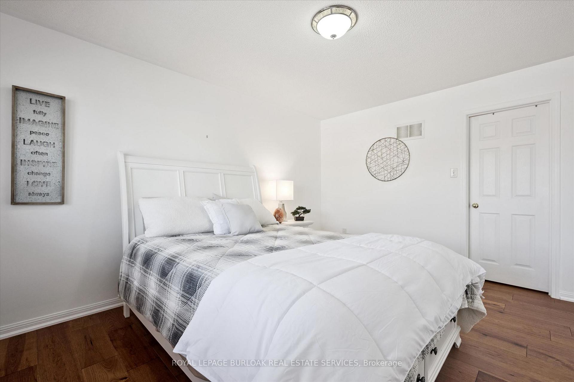 Photo 18 of 5147 Ravine Crescent, Burlington, Orchard — HOMEH