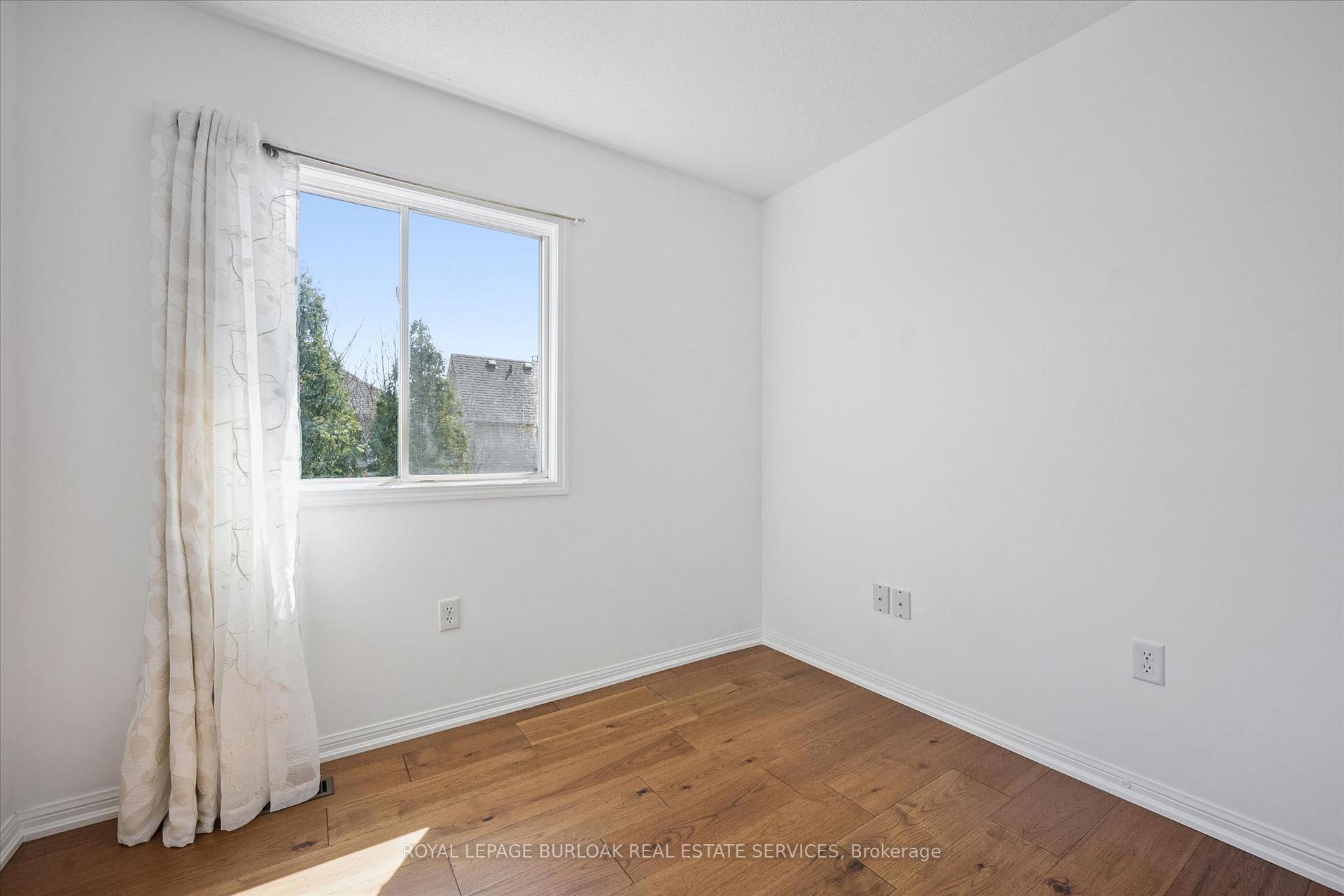 Photo 25 of 5147 Ravine Crescent, Burlington, Orchard — HOMEH