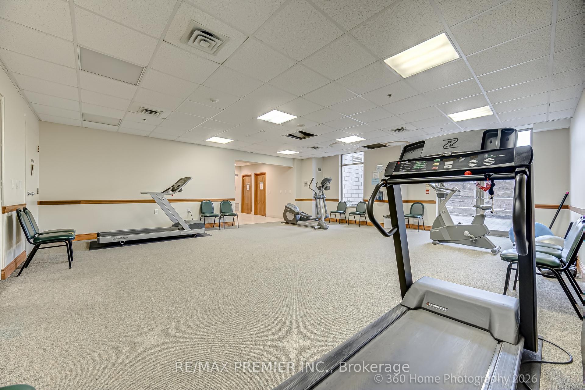 Photo 5 of Unit 311, 2500 Rutherford Road, Vaughan, Maple — HOMEH
