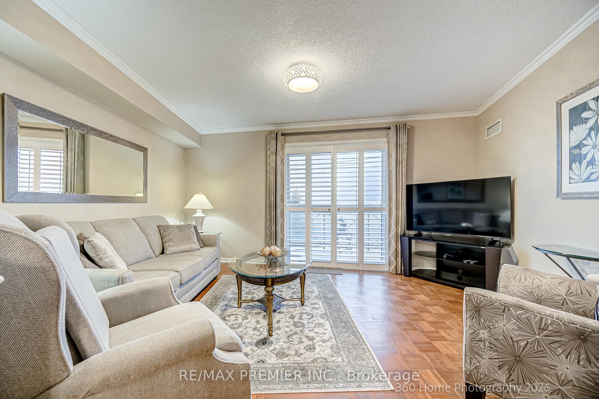 Photo 13 of Unit 311, 2500 Rutherford Road, Vaughan, Maple — HOMEH
