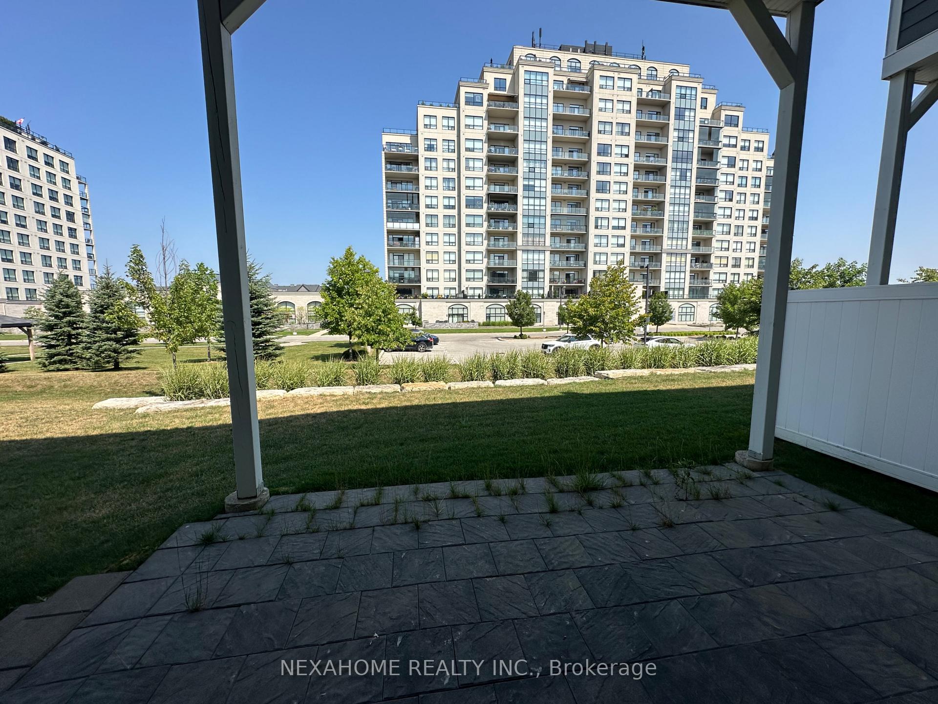 Photo 8 of 2355 Callingham Drive, London, North R — HOMEH