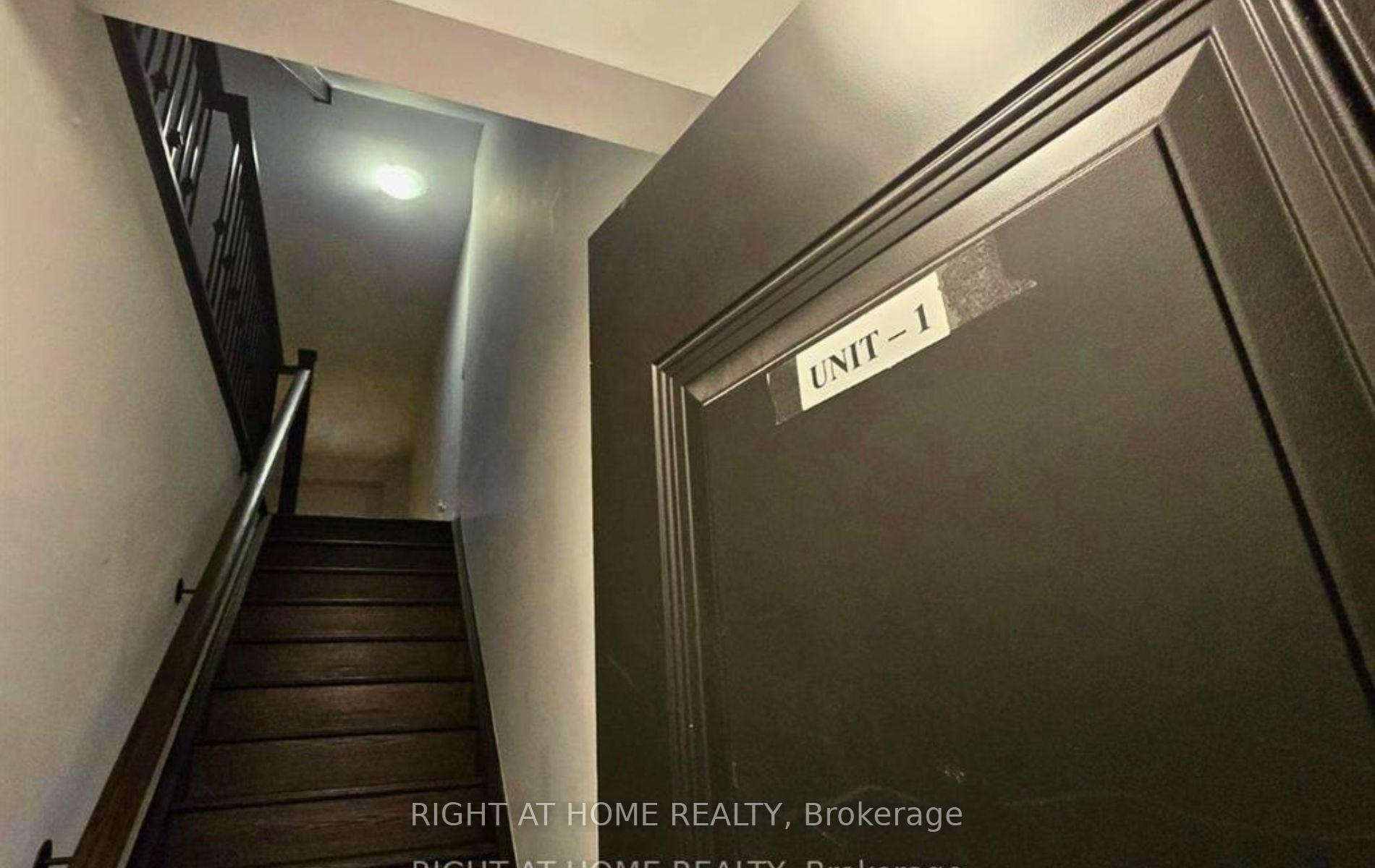 Photo 11 of Unit Unit#1, 1758 Lawrence Avenue, North York, Rustic — HOMEH