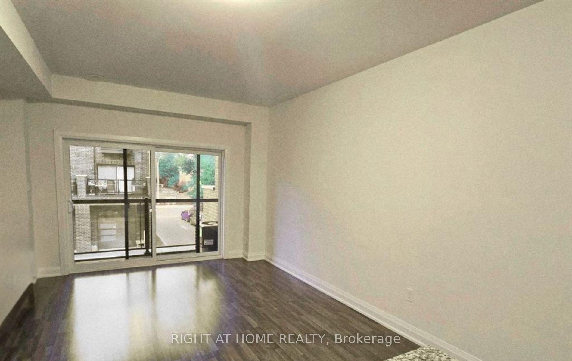 Photo 22 of Unit Unit#1, 1758 Lawrence Avenue, North York, Rustic — HOMEH