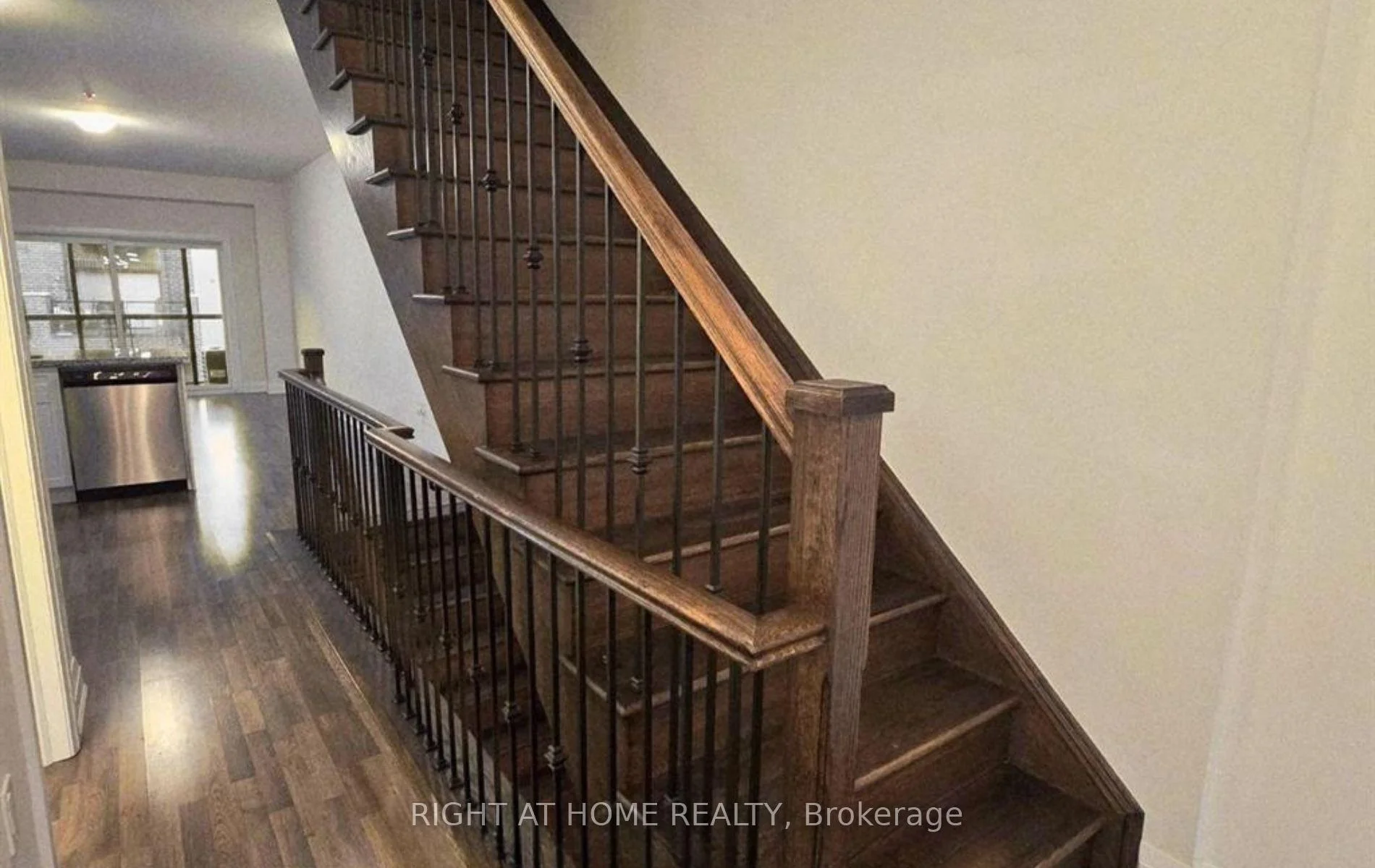 Photo 29 of Unit Unit#1, 1758 Lawrence Avenue, North York, Rustic — HOMEH