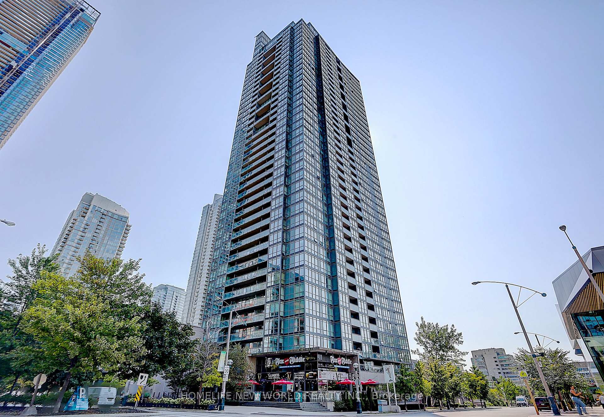 Front of Unit 307, 15 Fort York Boulevard