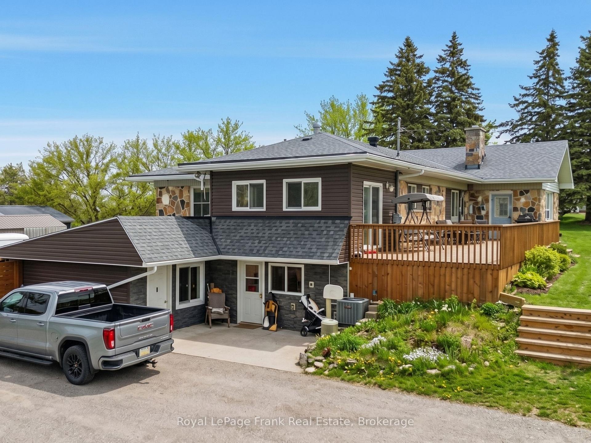 Photo 2 of 241 Bellevue Drive, Quinte West, Sidney Ward — HOMEH