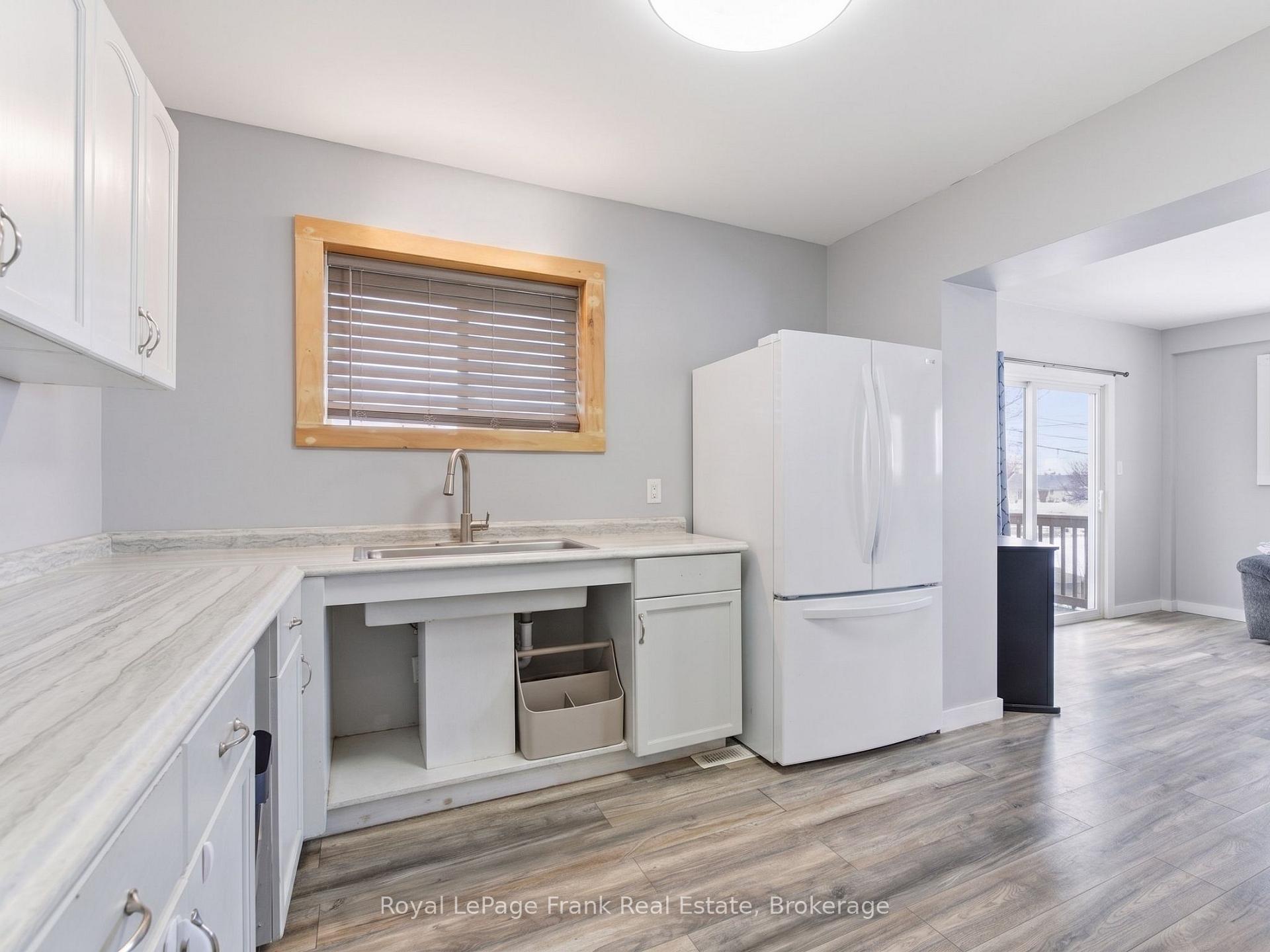 Photo 33 of 241 Bellevue Drive, Quinte West, Sidney Ward — HOMEH