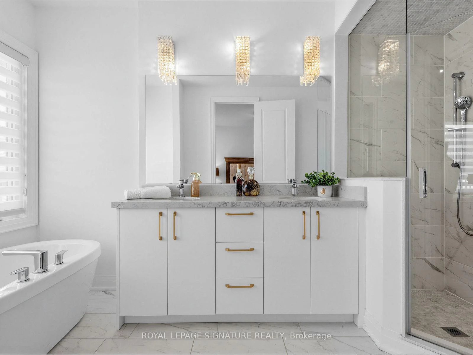 Photo 47 of 308 KIng Road, Richmond Hill, Oak Ridges — HOMEH