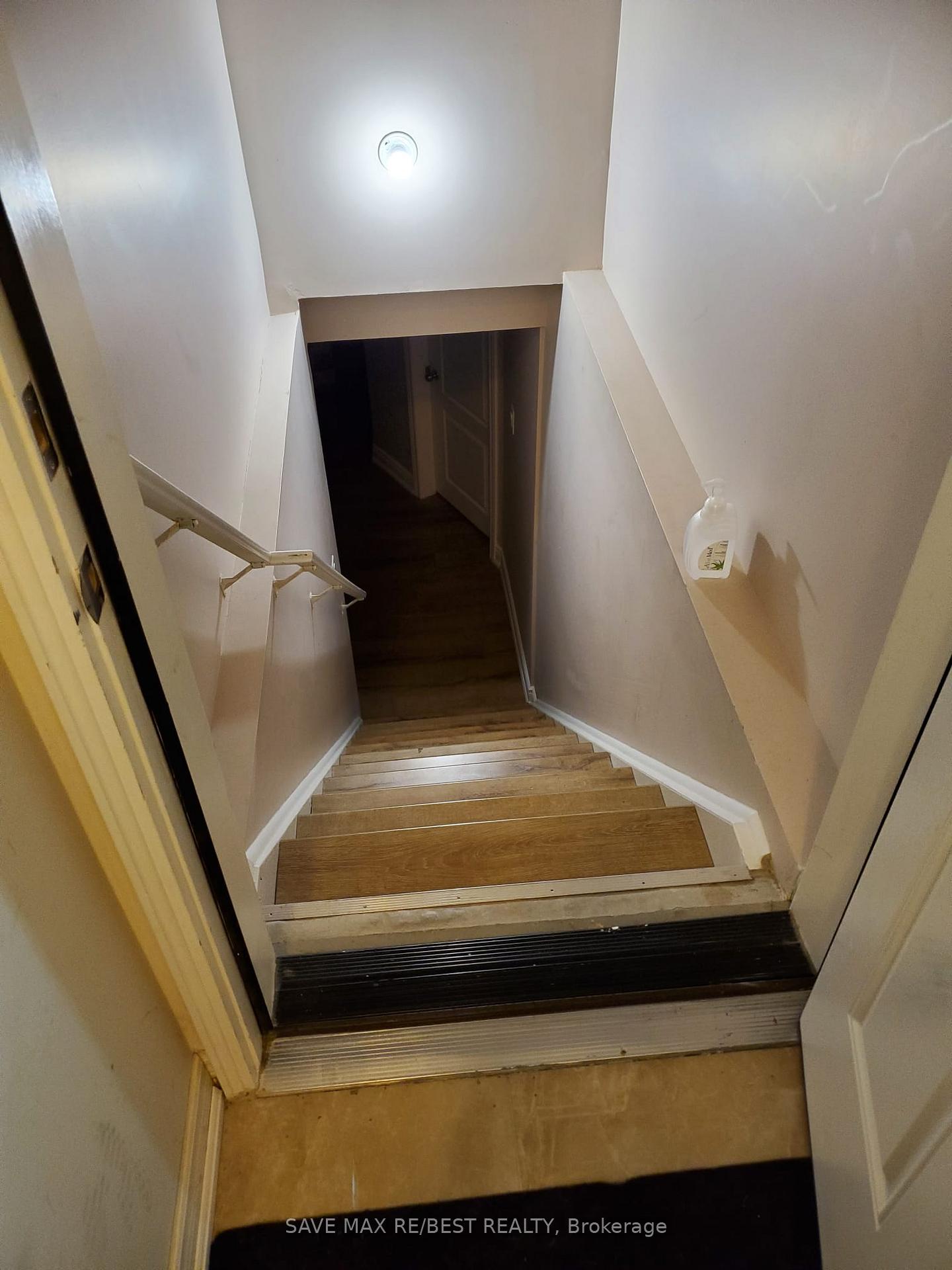 Photo 7 of Unit Bsmt, 4 Singletree Road, Brampton, Bram East — HOMEH