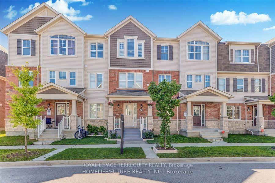 Photo 2 of 2412 Fall Harvest Crescent, Pickering, Rural Pickering — HOMEH