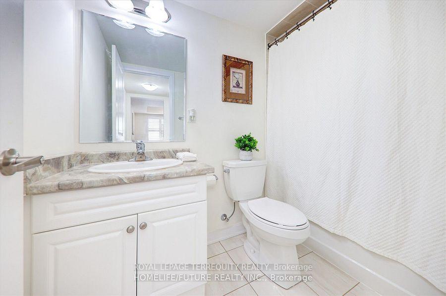 Photo 13 of 2412 Fall Harvest Crescent, Pickering, Rural Pickering — HOMEH
