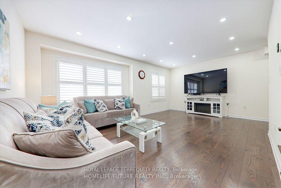 Photo 25 of 2412 Fall Harvest Crescent, Pickering, Rural Pickering — HOMEH