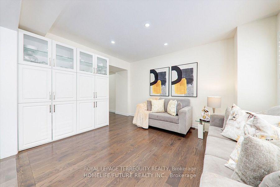 Photo 47 of 2412 Fall Harvest Crescent, Pickering, Rural Pickering — HOMEH