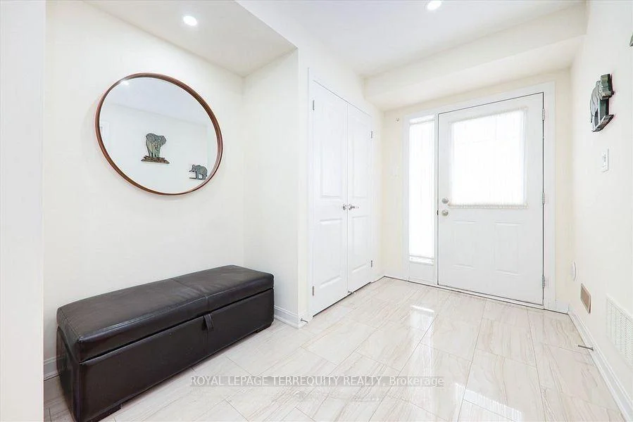 Photo 6 of 2412 Fall Harvest Crescent, Pickering, Rural Pickering — HOMEH