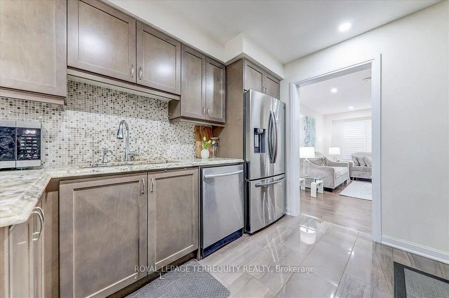 Photo 46 of 2412 Fall Harvest Crescent, Pickering, Rural Pickering — HOMEH