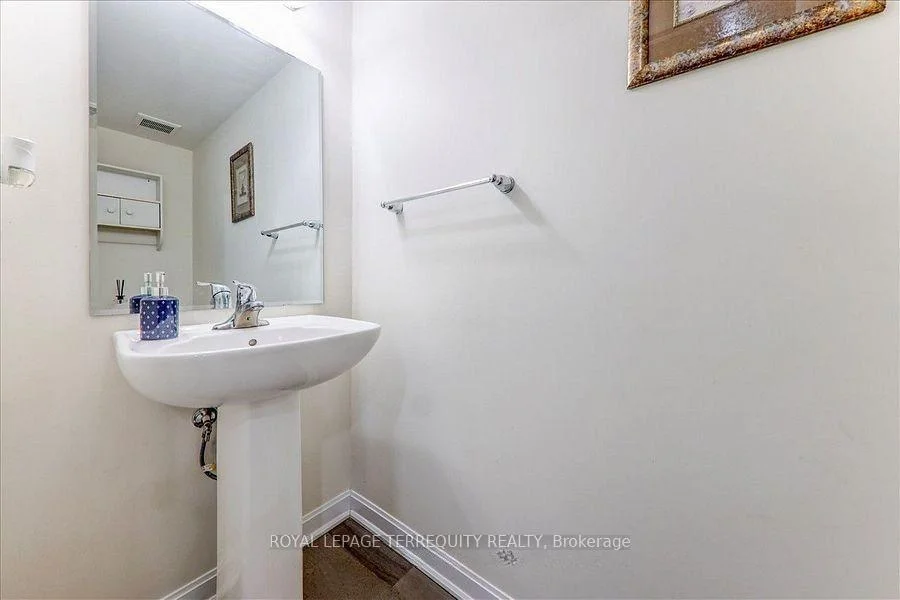 Photo 58 of 2412 Fall Harvest Crescent, Pickering, Rural Pickering — HOMEH