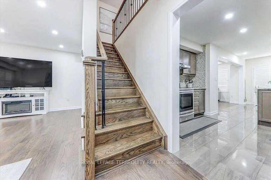 Photo 60 of 2412 Fall Harvest Crescent, Pickering, Rural Pickering — HOMEH